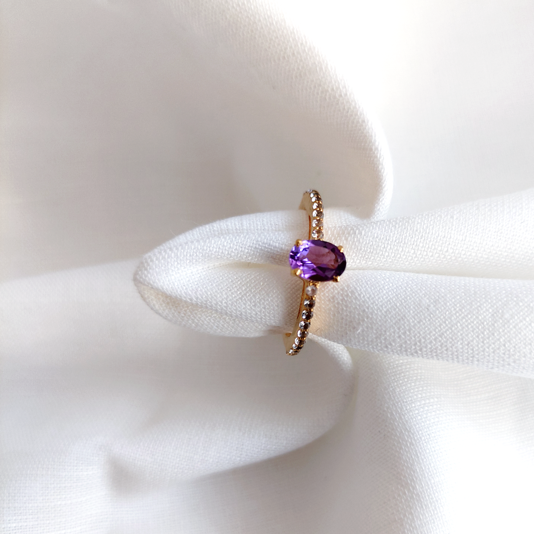 Anillo Fiducia con amatista morada
