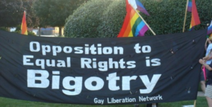 승리의 소식! “동성애 자부심(gay pride) 셔츠”  제작 주문을 거부한 크리스천의 손을 들어 주 켄터키주 대법원