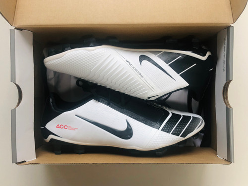 nike future dna pack