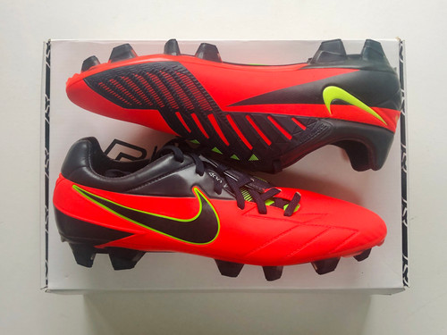 【 USED 】 NIKE T90 LASER IV HG-B (27㎝) Nike Total90 T90 Laser IV KL SG White / Green Euro 2012 Clash