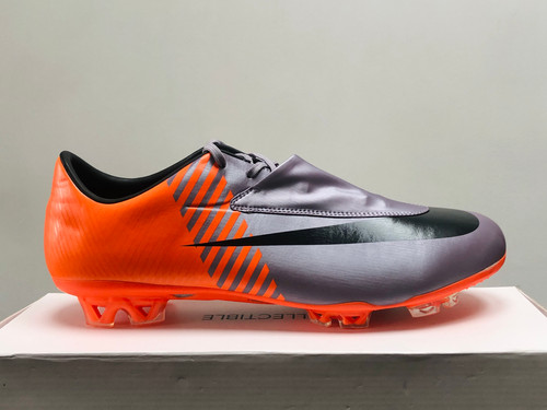 Football Boots Mercurial Victory 2010 Nike Mercurial Vapor VI