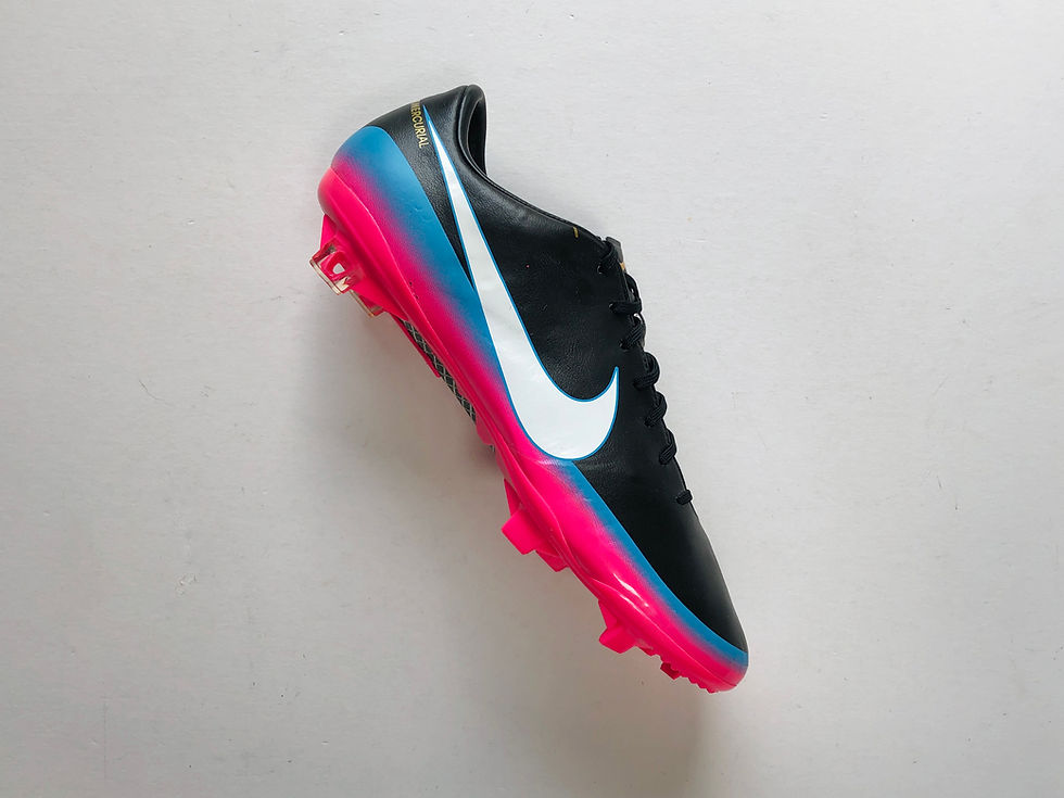 Thumbnail: Nike Mercurial Vapor VIII CR7 Love Hate - Black / White / Pink FG
