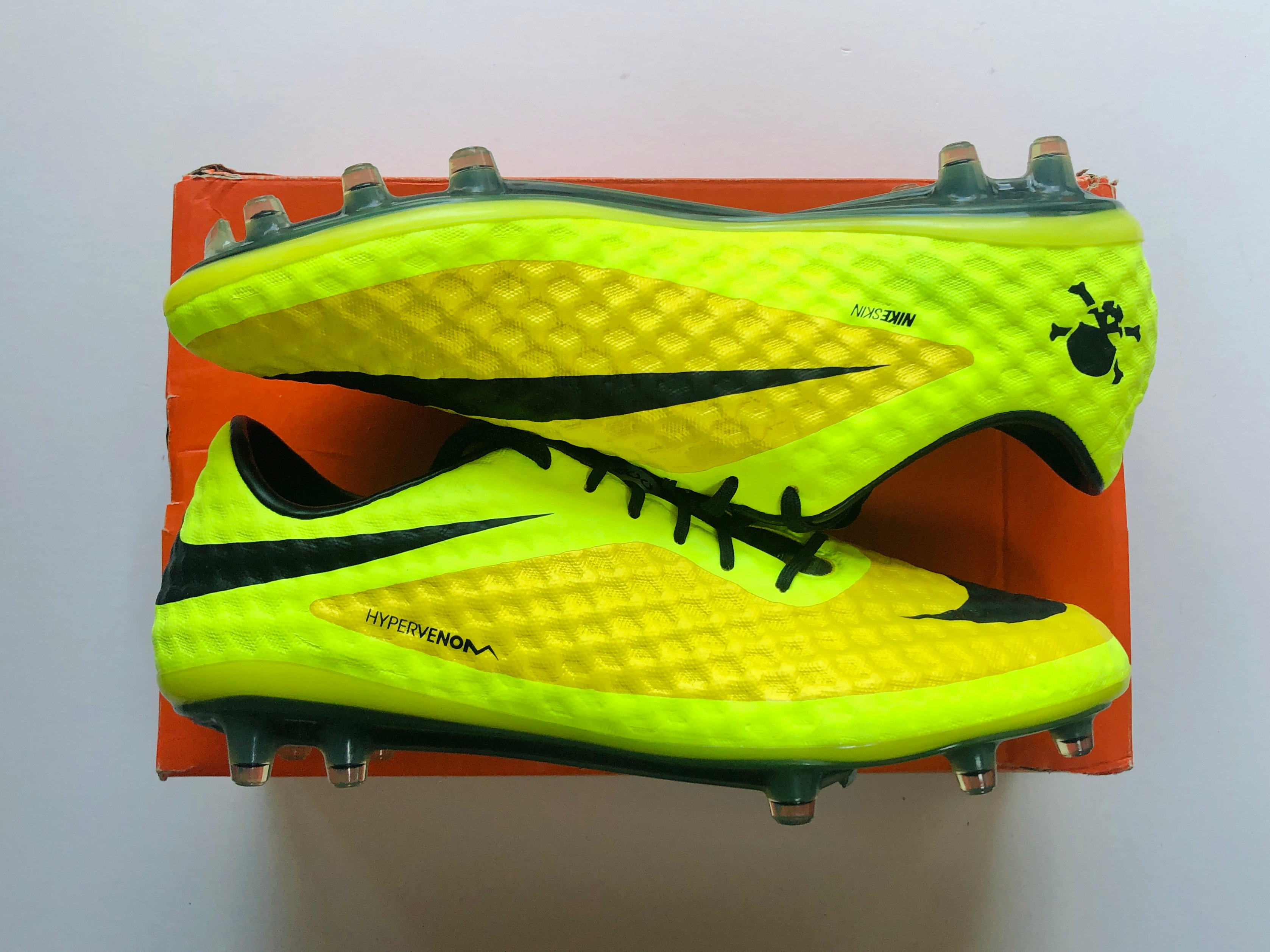 Yellow hypervenom clearance