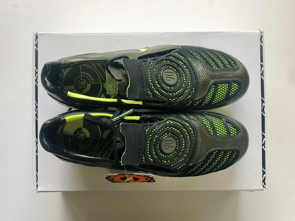 Thumbnail: Nike T90 Laser II Black  / Electric Green / Volt FG Launch Colours