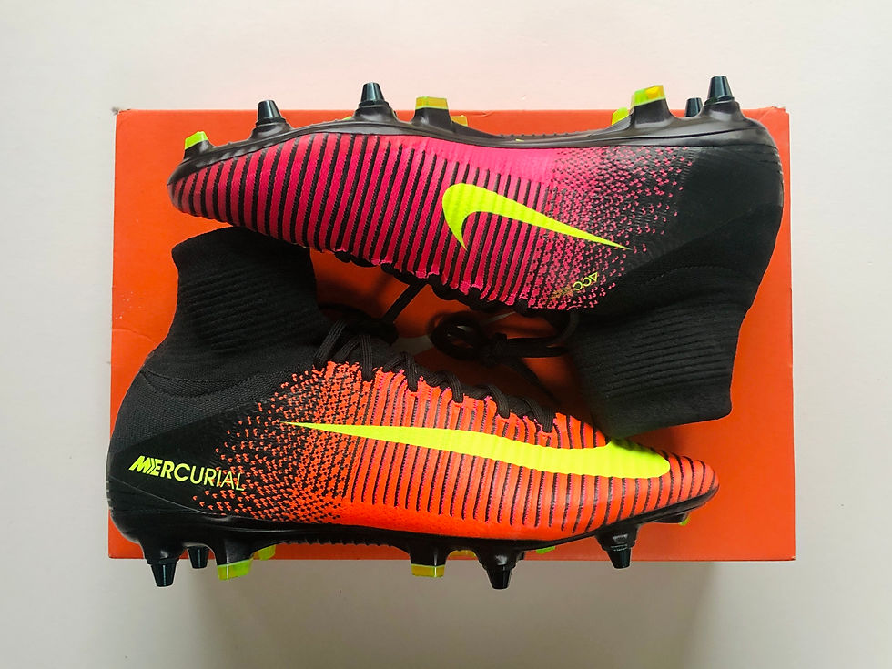 Thumbnail: Nike Mercurial Superfly V - Euro 2016 Spark Brilliance Crimson / Volt SG Pro
