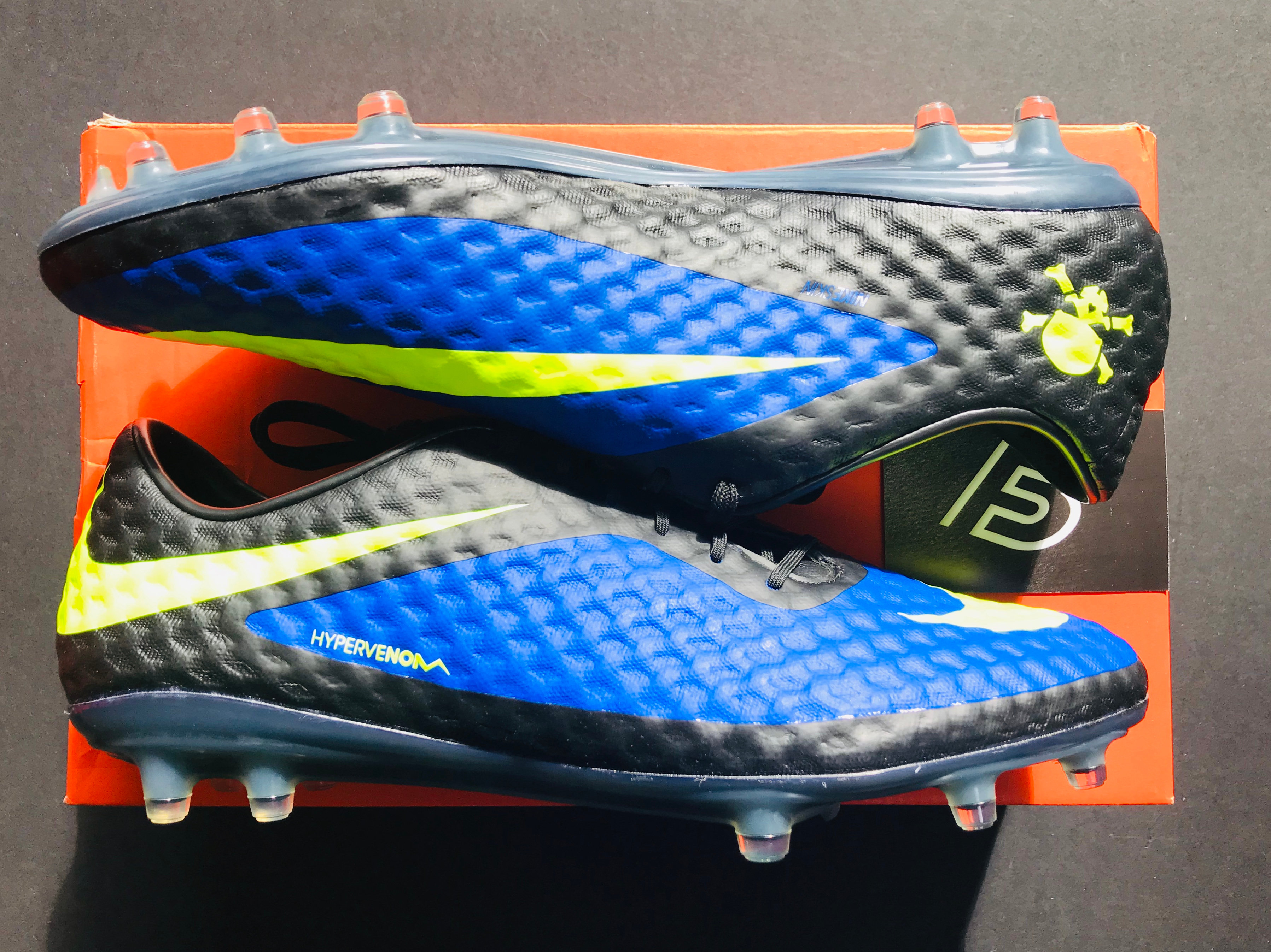 nike hypervenom phantom 3 size 9.5