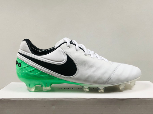 green and white tiempo