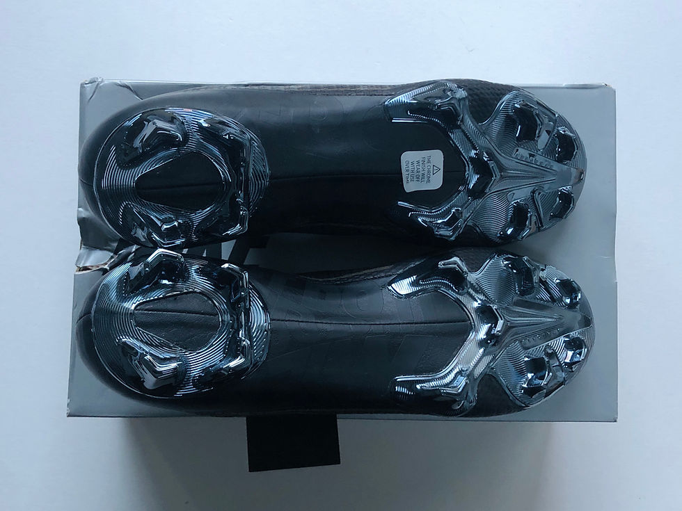 Miniature : Nike Mercurial Vapor XIII Elite Tech Craft FG Black / Black Leather