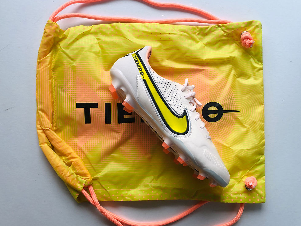Miniatyrbild: Nike Tiempo Legend IX Lucent Pack - Guava Ice / Yellow Strike / Sunset FG