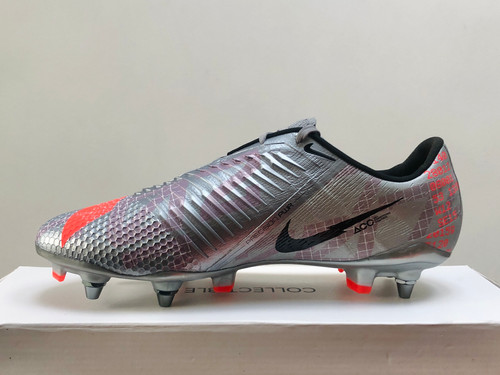 nike phantom venom neighbourhood