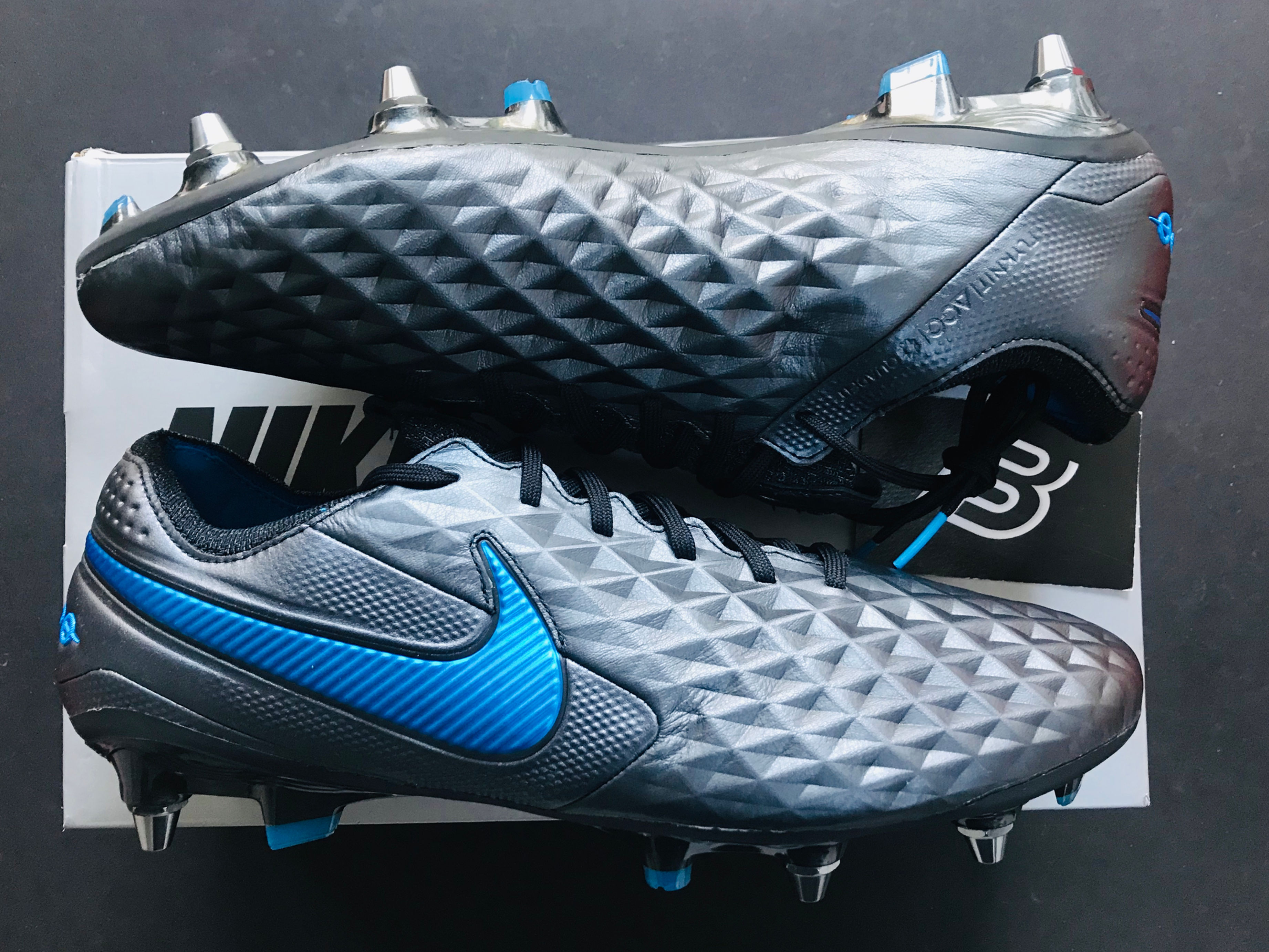 Nike Tiempo Legend VIII Elite SG-Pro Black Hero Blue UK Size 9.5