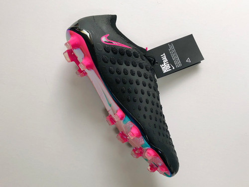 nike phantom venom black and pink