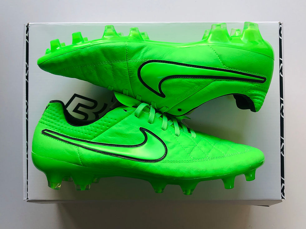 Miniatura: Nike Tiempo Legend V FG - Green Strike / Black