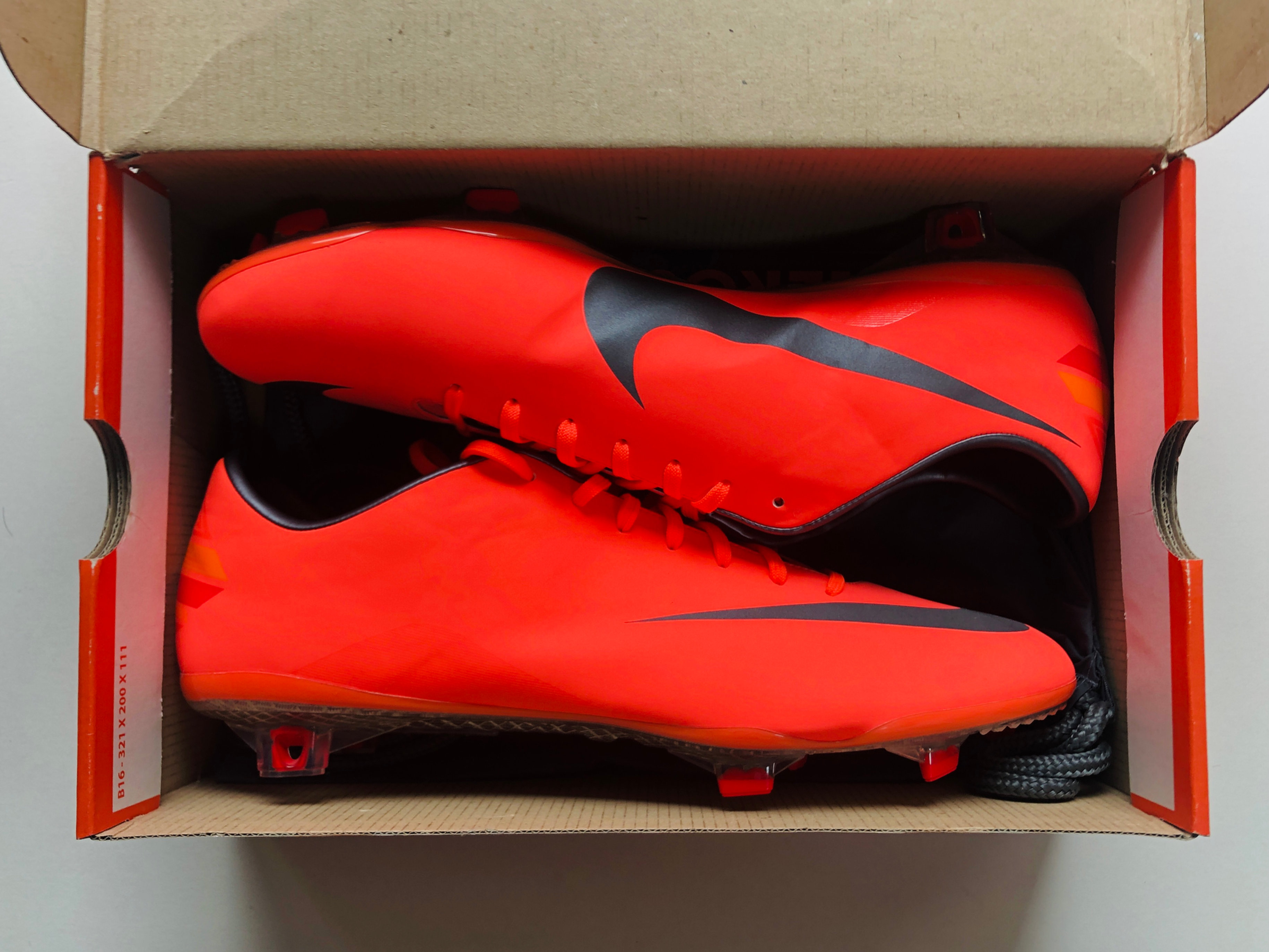 nike mercurial vapor viii mango