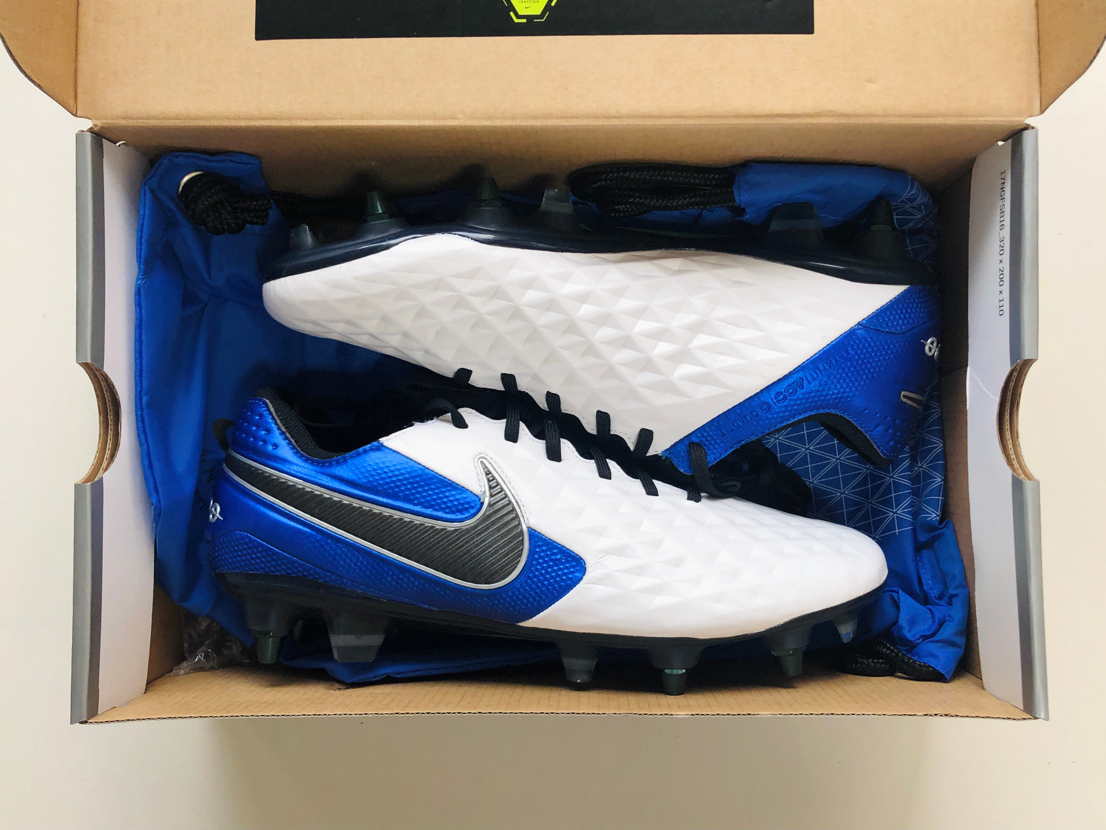 nike tiempo daybreak