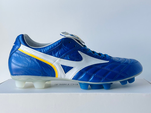 Mizuno Wave Cup Legend FG Limited Edition – Blue / White | Bootsfinder