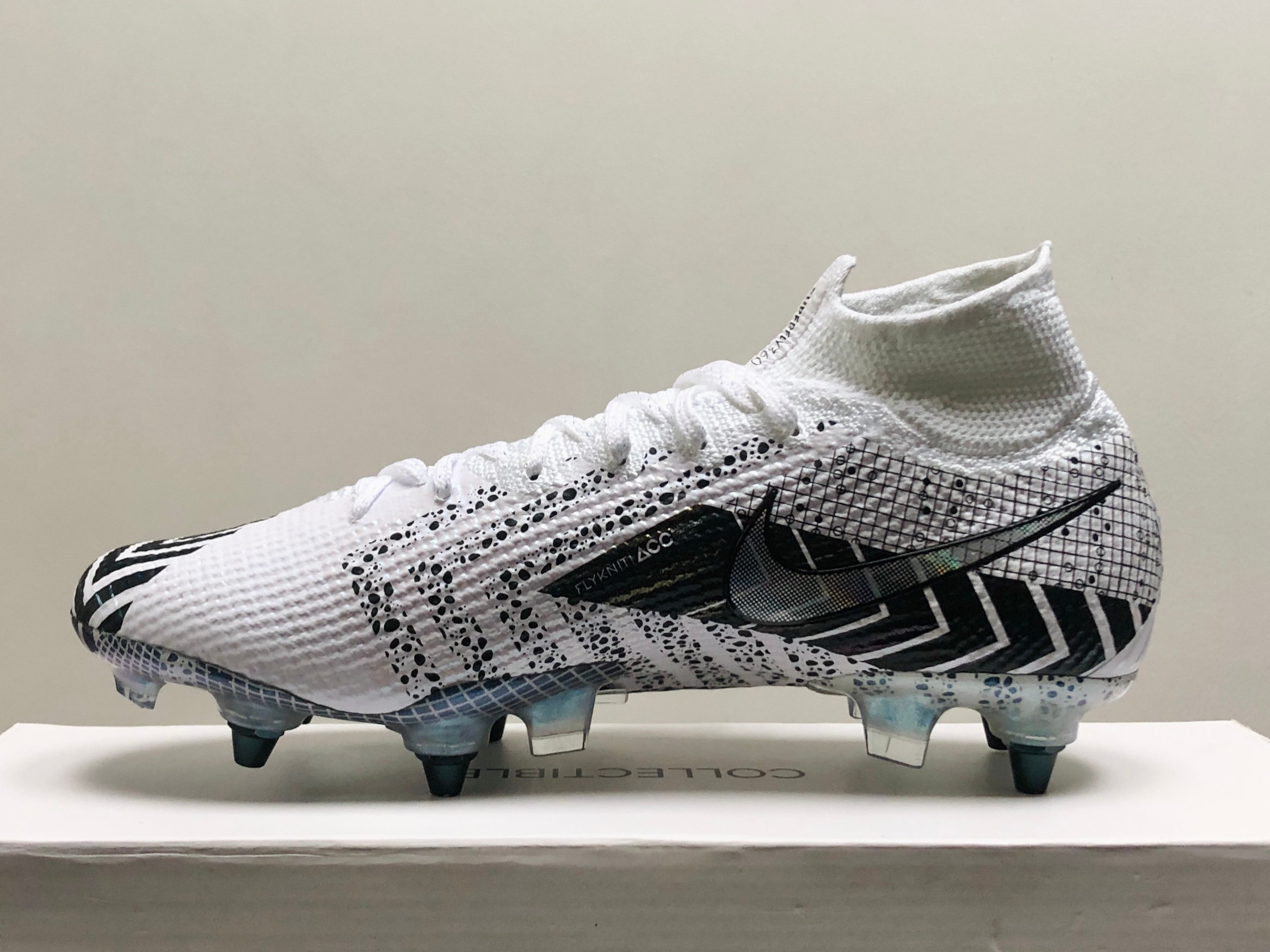 Nike Mercurial Superfly VII MDS003 - White / White / Black SG AC |  Bootsfinder