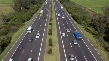 Mais de 100 mil veículos devem passar pela Freeway rumo ao litoral gaúcho neste fim de semana