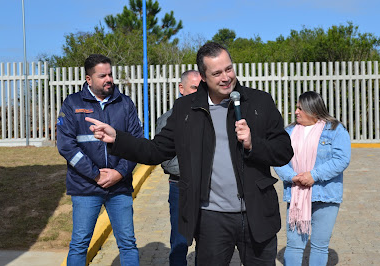 Cristian entrega novo ecoponto modelo na avenida Ary Rosa dos Santos