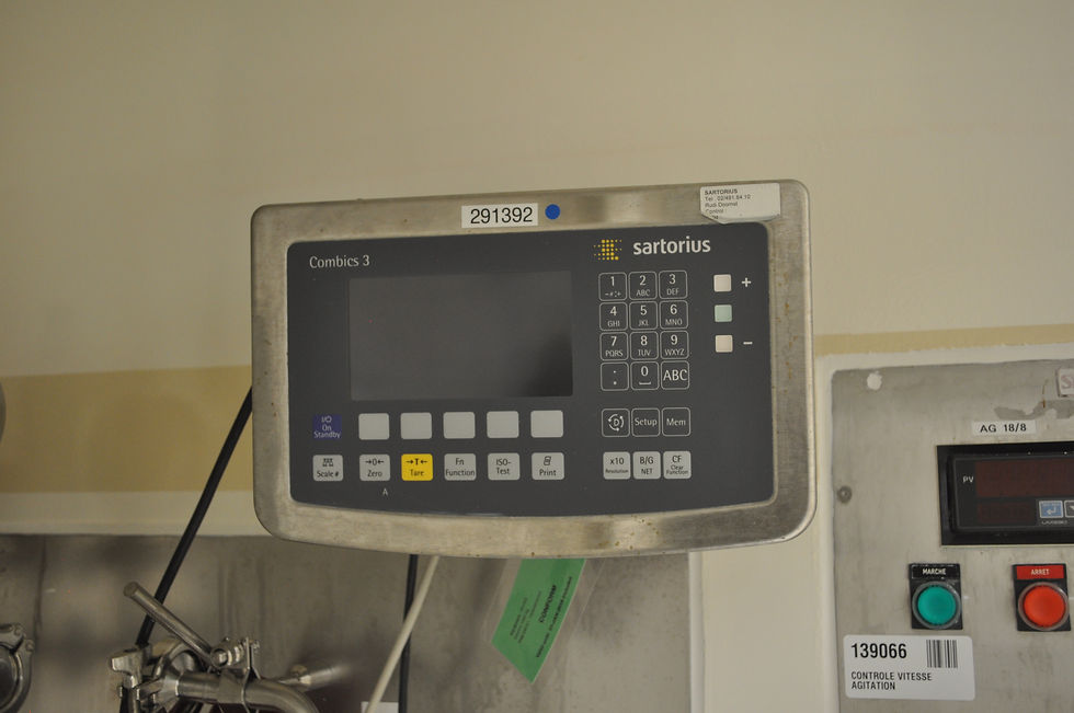 Miniature : SCGB10 - SARTORIUS SCALE 1000 Kg