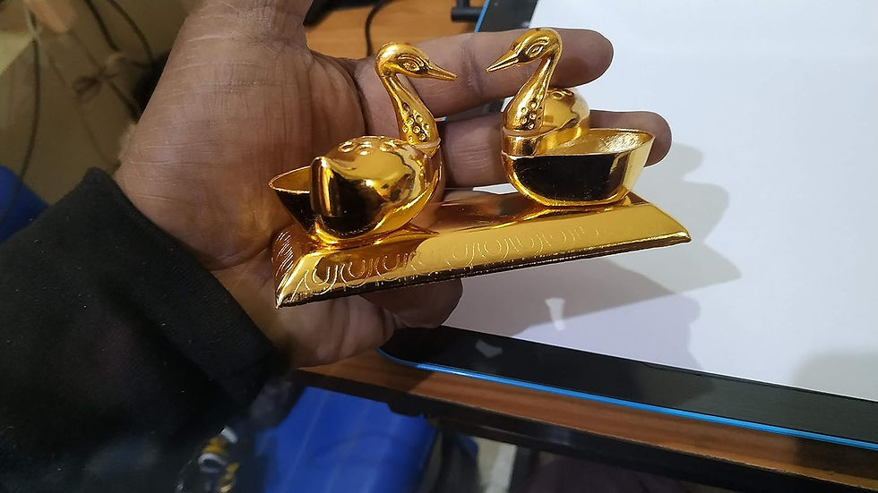 Thumbnail: Salvus APP SOLUTIONS Golden Metal Pair of Duck Sindoor Box, for Women (11x7 cm)