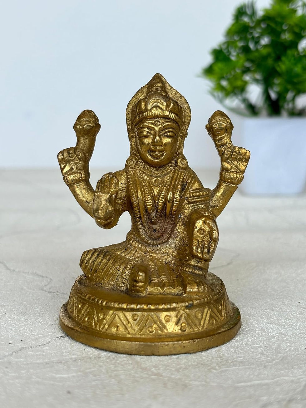 Salvus APP SOLUTIONS Brass God Maa Devi Lakshmi Statue for Pooja (3 Inches)