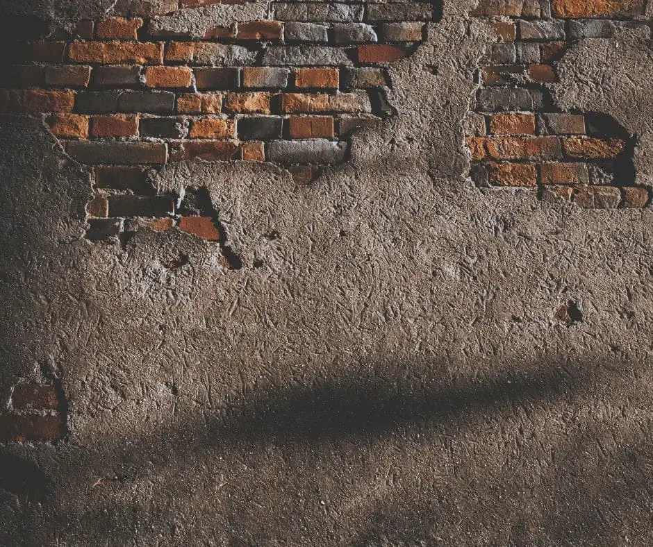 🧱 ¡Descubre por qué los ladrillos se ponen INTERCALADOS! 💡 Estabilidad, resistencia y estética en la construcción. ENTRA AHORA