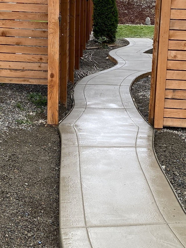Concrete Retaining Wall