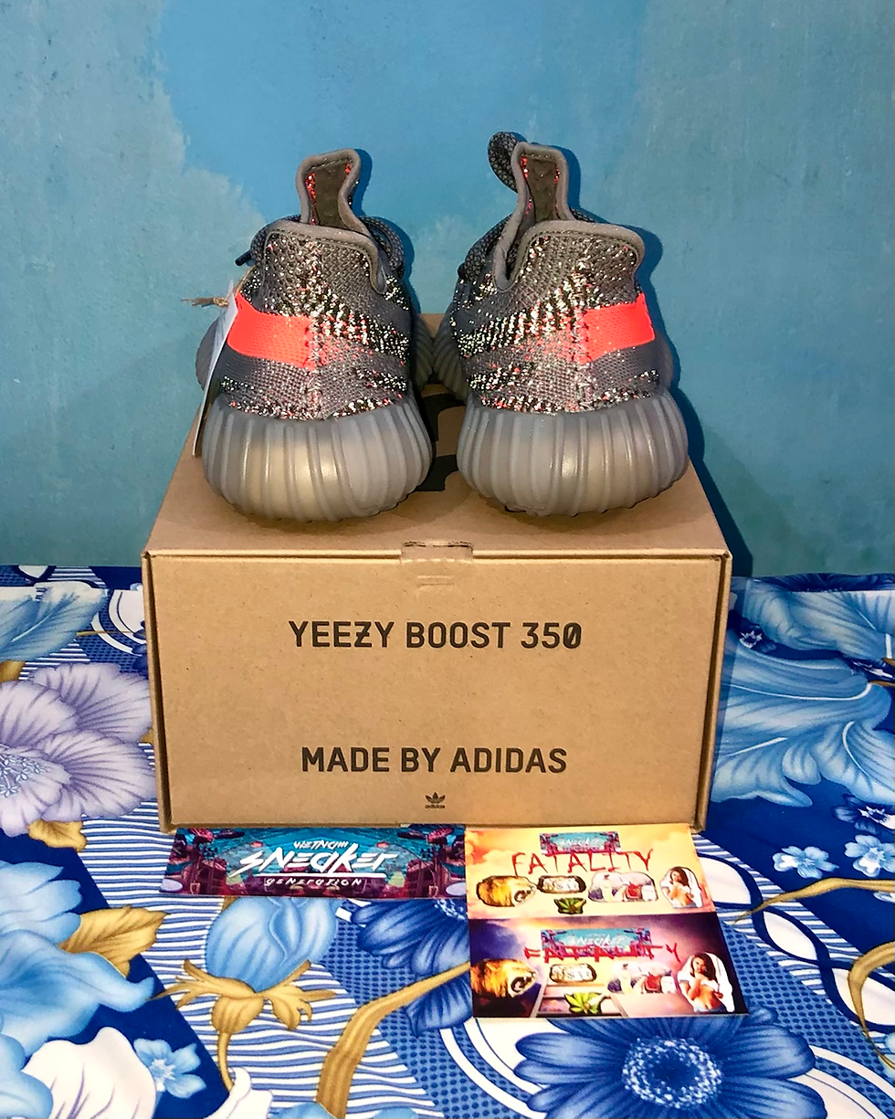 Thumbnail: adidas Yeezy Boost 350 V2 Beluga Reflective