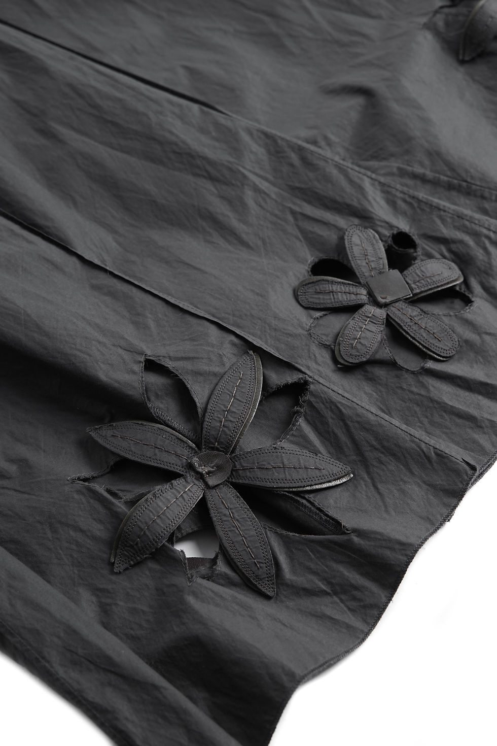 Thumbnail: Iconic Prada S/S1999 Mid-Length Flower Skirt
