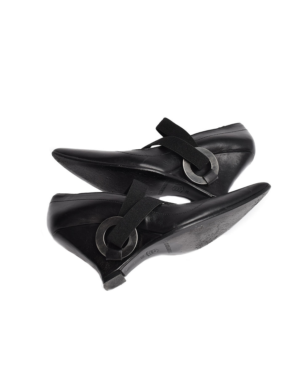 Thumbnail: Dirk Bikkembergs Pointy Heels