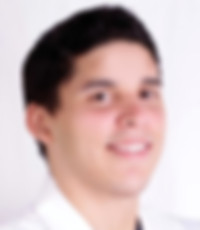 DR. ROBERTO REYNOSO
