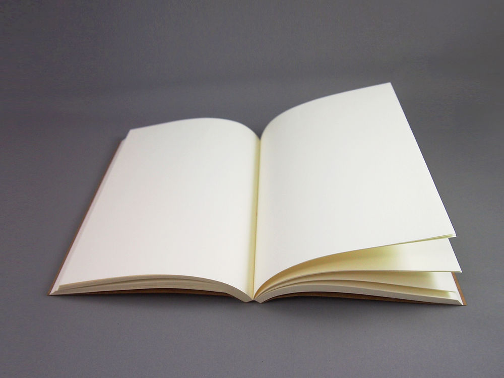 หนังสือ/แคตตาล็อก/สมุด