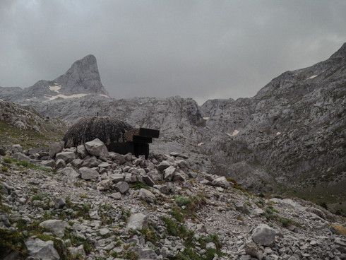 Bunker in de bergen