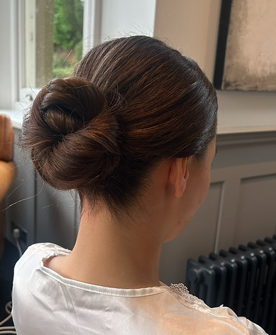 brunette-bun-hairstyle
