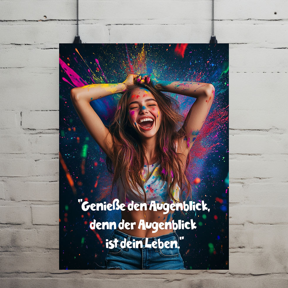 Miniaturbild: Lächelnde Frau mit Farbspritzern – modernes Poster