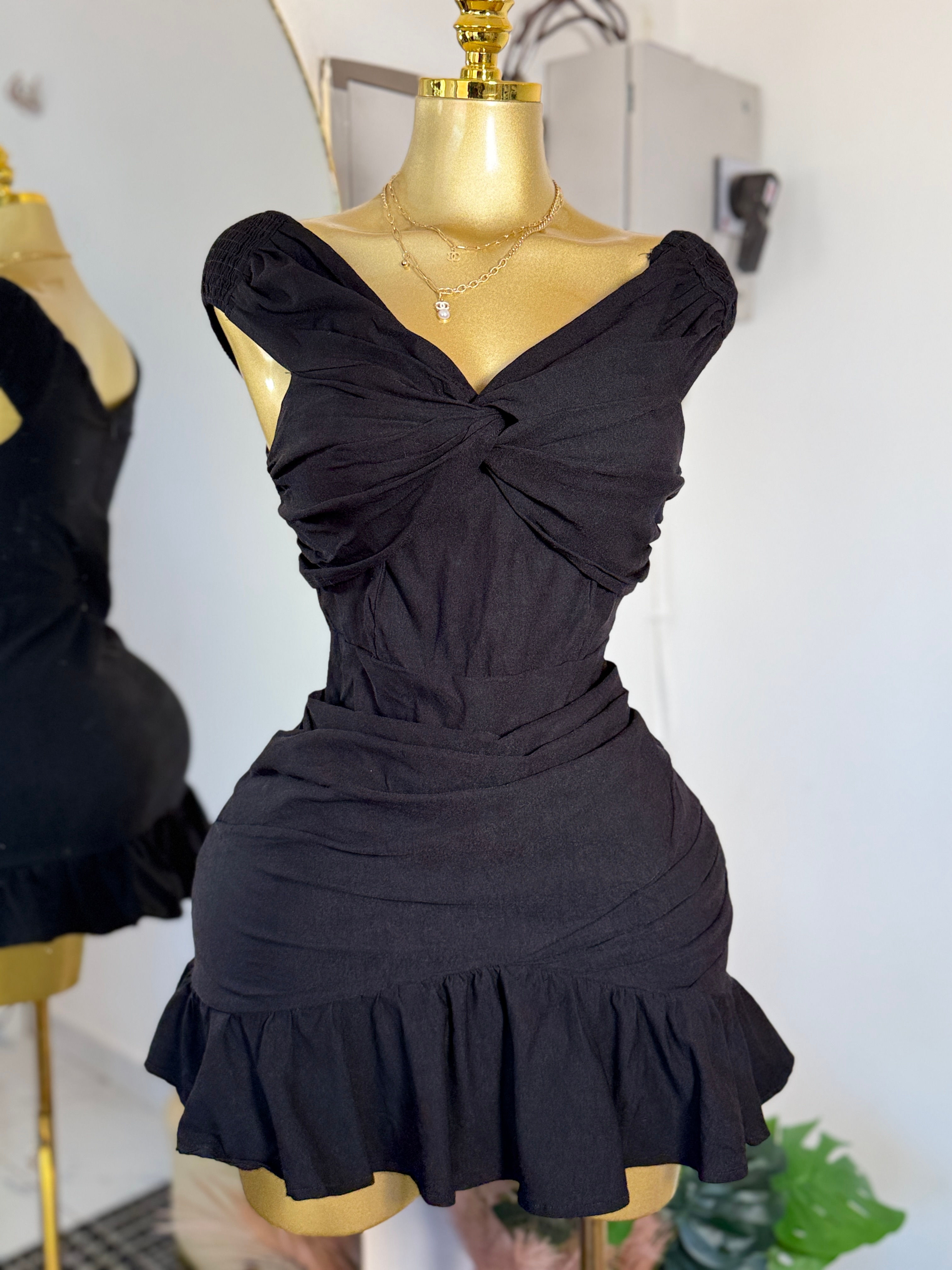 Black short gown