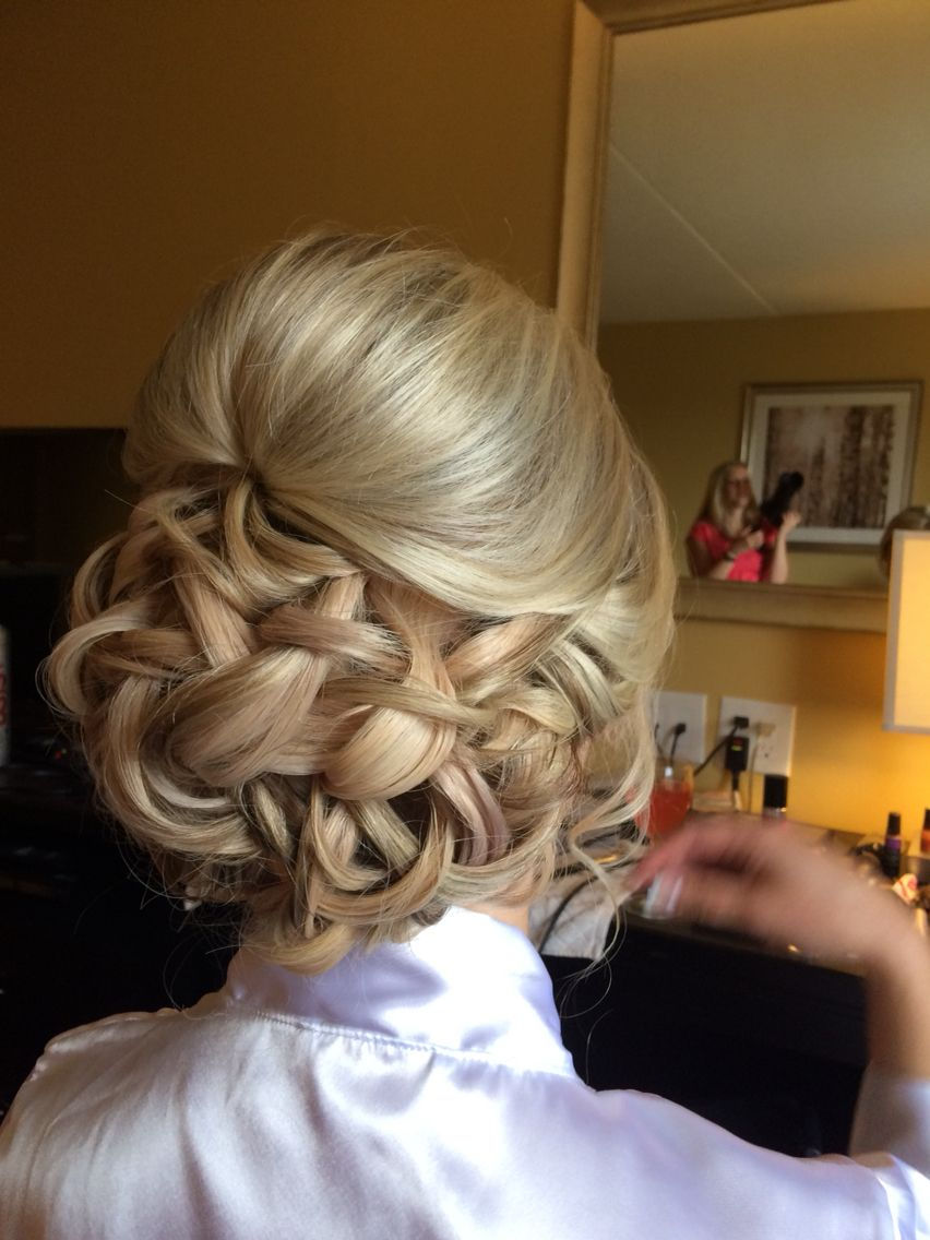 My favourite style of all time! Beautiful and elegant.