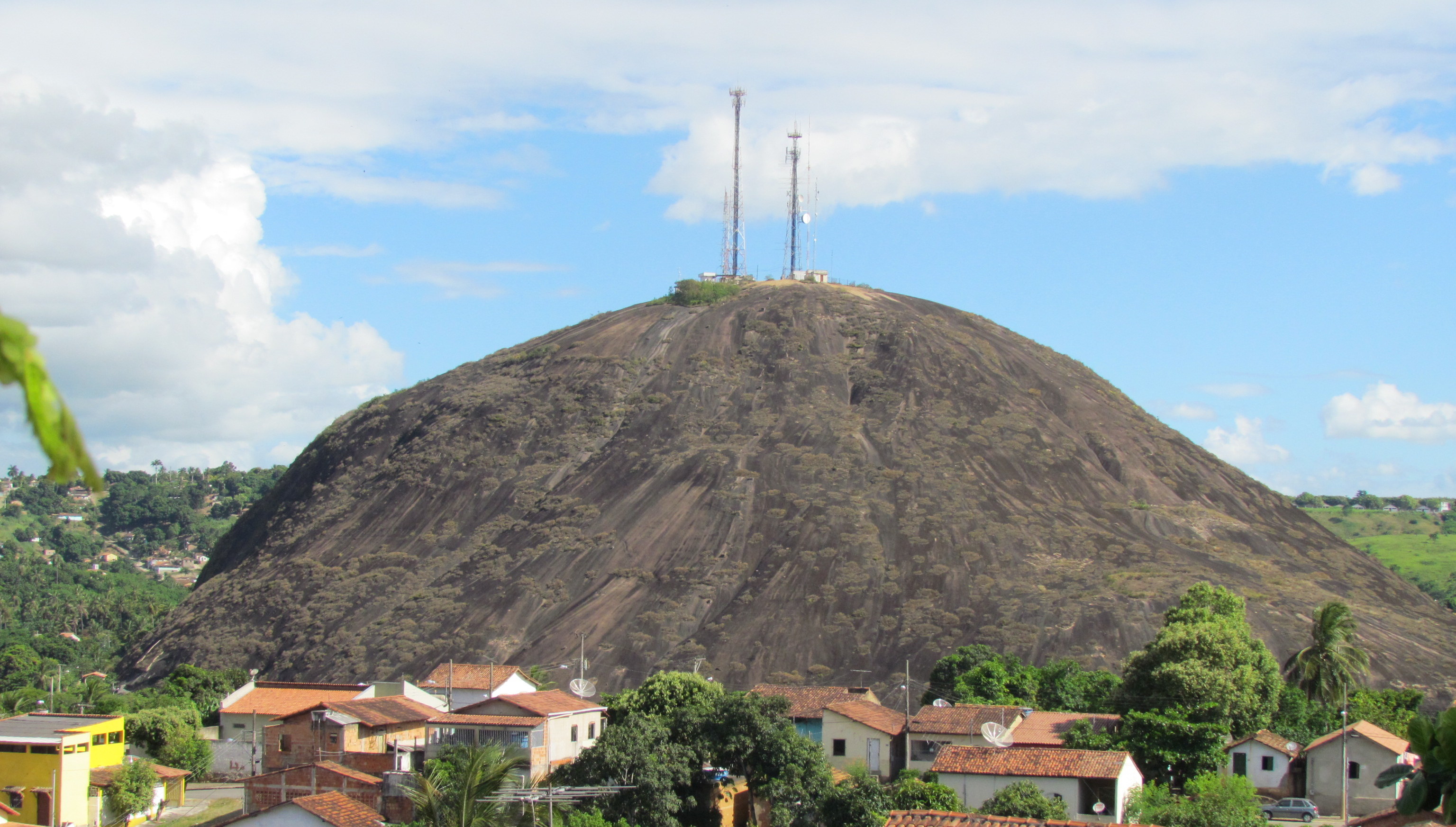Nanuque Minas Gerais fonte: static.wixstatic.com