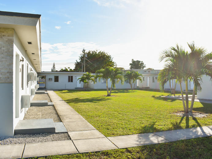 Spring Gardens Apartments