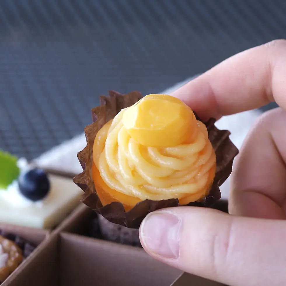 Thumbnail: Petit Cake Magnet (4 pieces)
