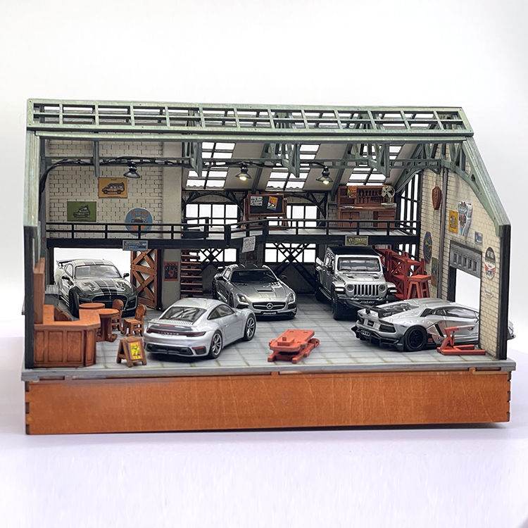 Hand-made 1/64 British Garage Scene Diorama
