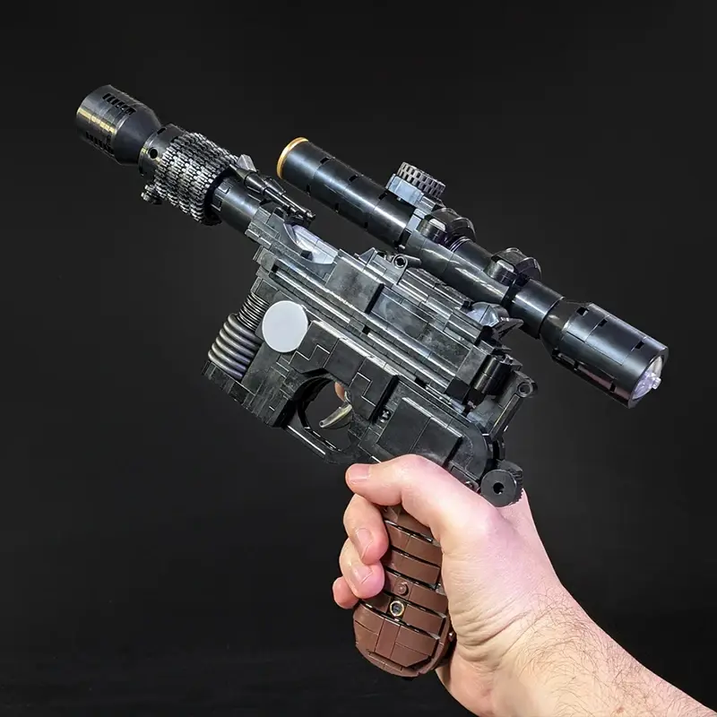 Thumbnail: Star Wars Han Solo DL-44 Blaster Building Blocks Kit