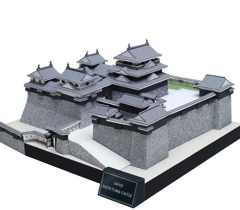 Matsuyama Castle Paper Model