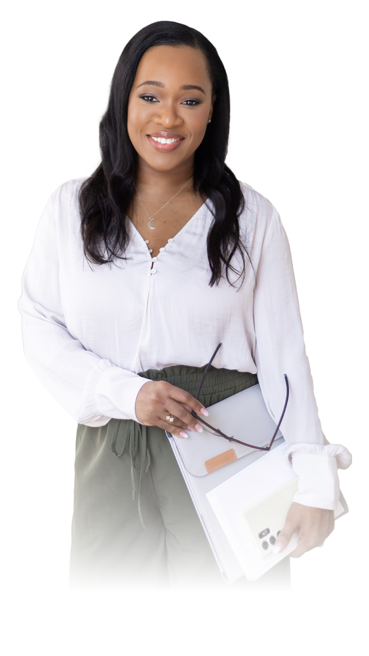 Anora-Weste-Portrait-4.png