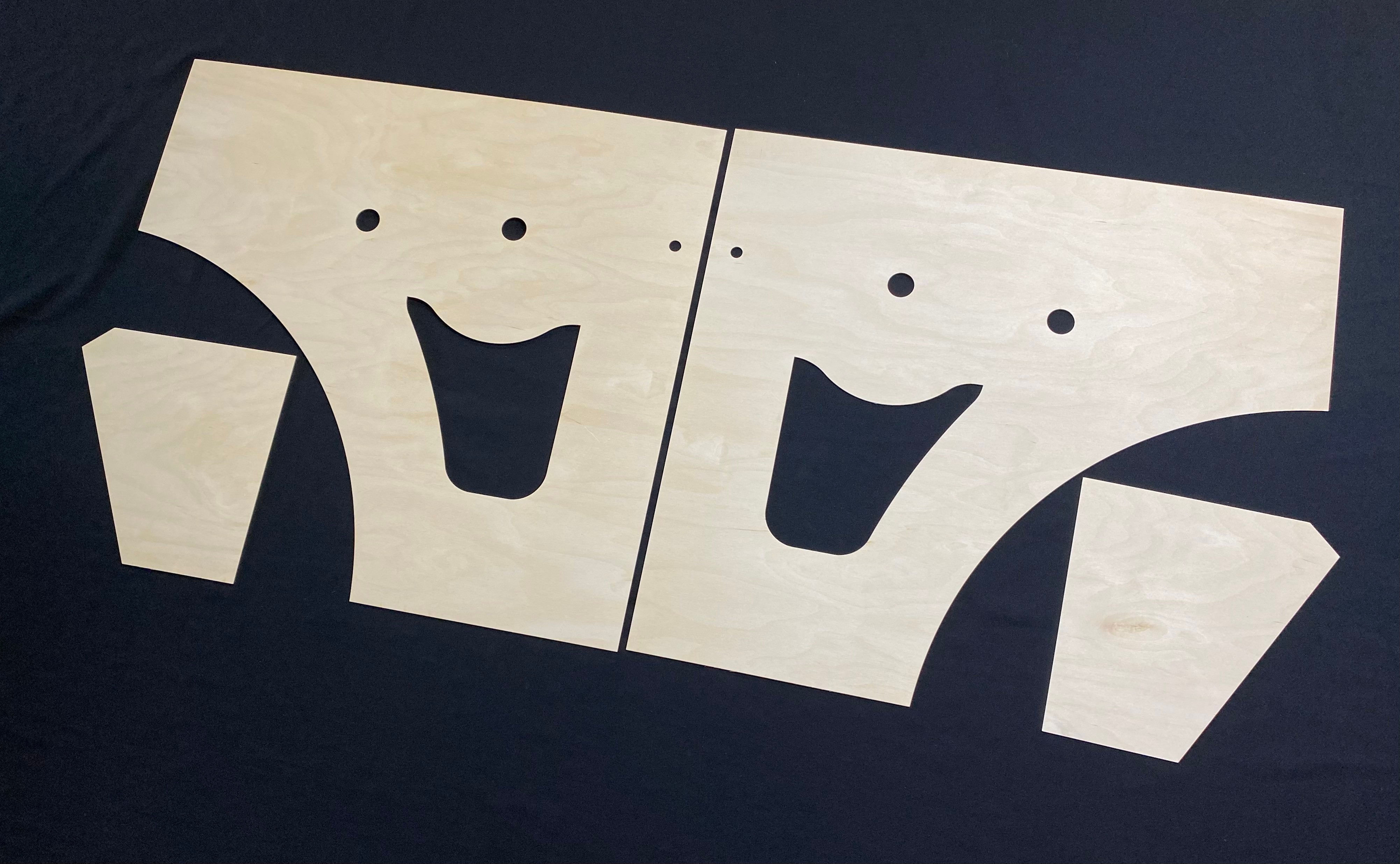 Monoquatre Hecktürverkleidungssatz 31-36