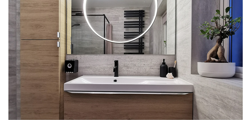 Johnsbridge family bathroom.jpg