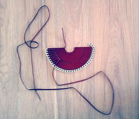 collier cuir.jpg