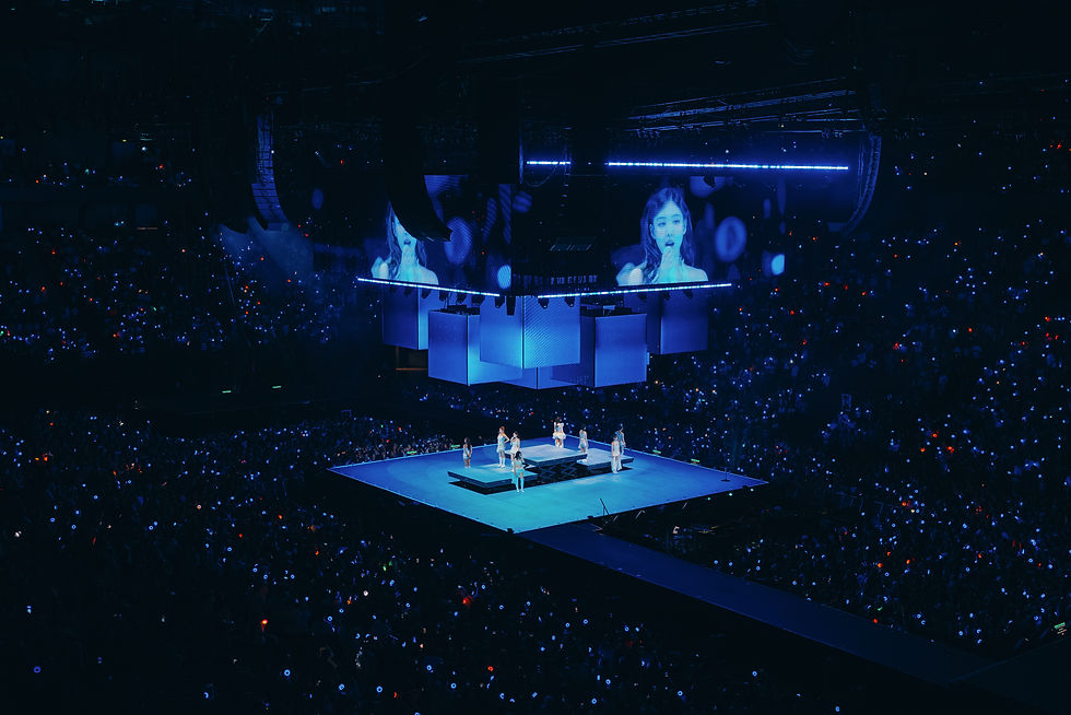 Twice redefines arena concert experience with immersive 360° Paris show
