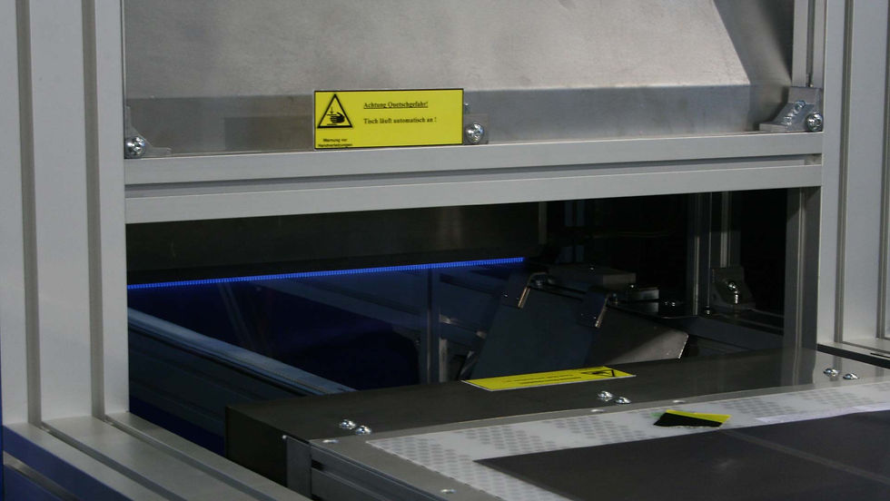 Application-specific burners for surface treatment